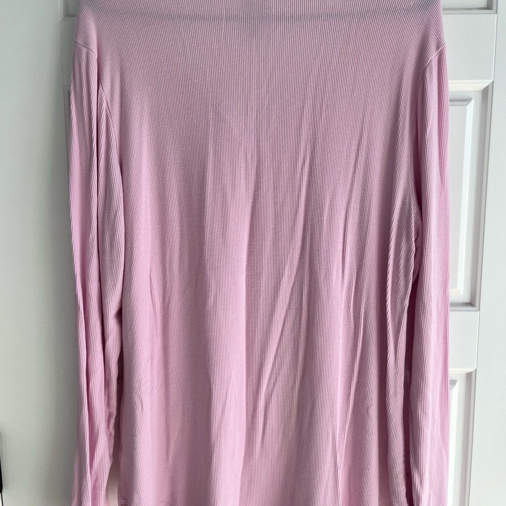 CAbi Item #4366 Simple Tee Fall 2022 - Picture 3 of 6
